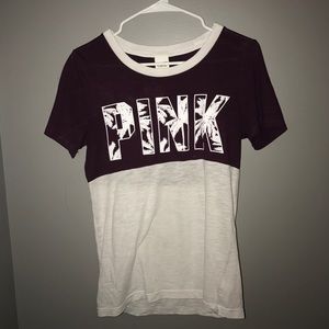maroon shirt sleeve tee